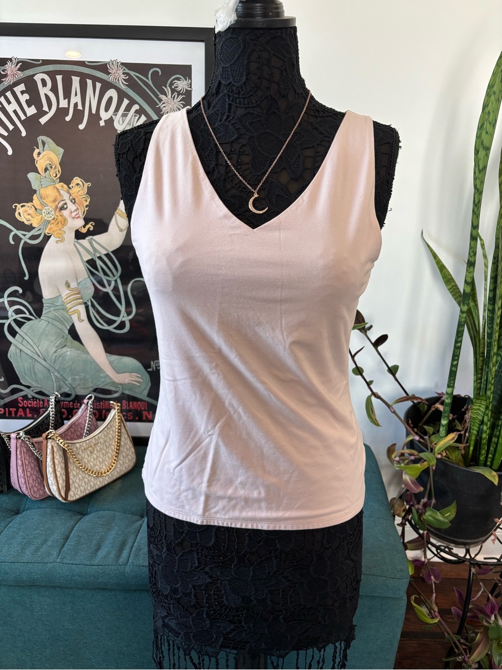 Express Light Blush V-Neck Tank Top